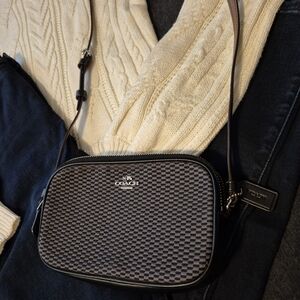 VINTAGE Coach Jaquard Crossbody